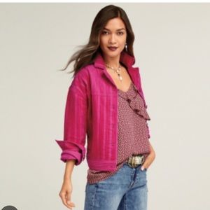 Women’s CABI Cheeky Topper size small excellent condition